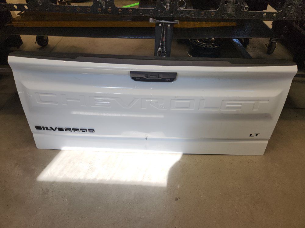 Silverado 1500 tailgate
