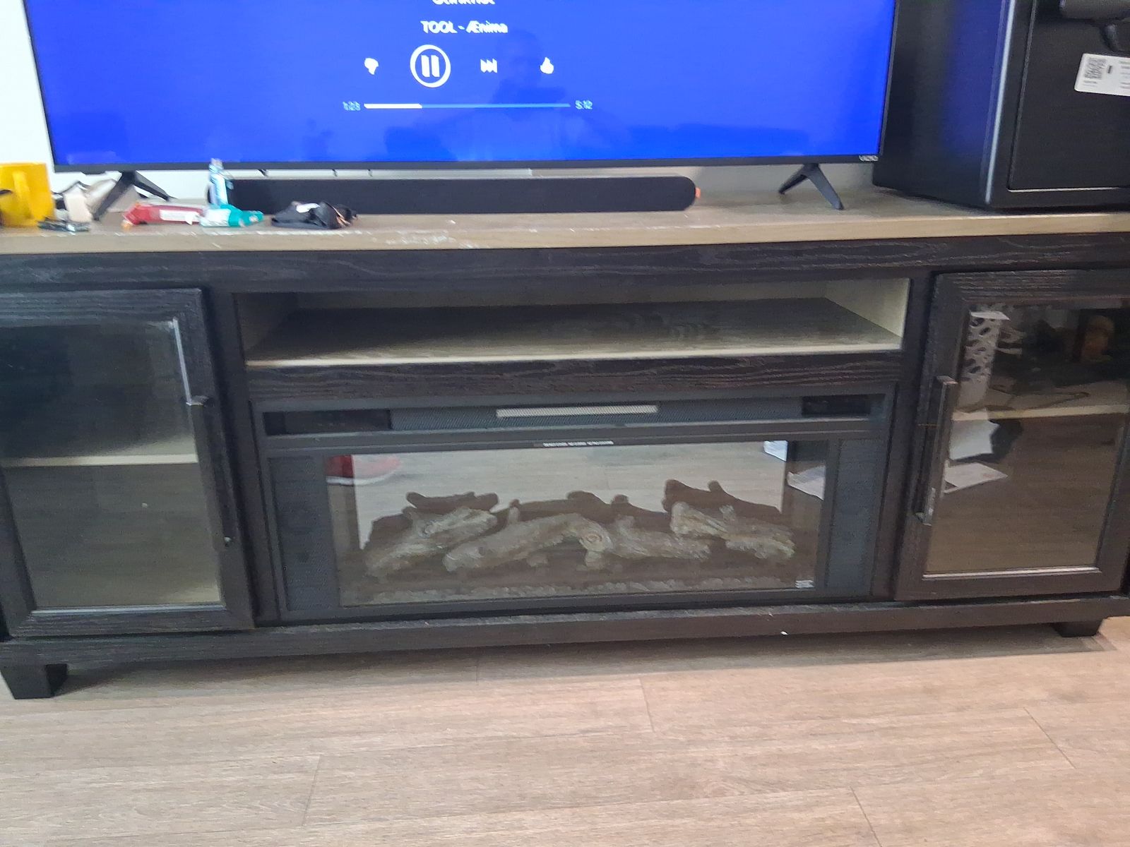 Main image 5