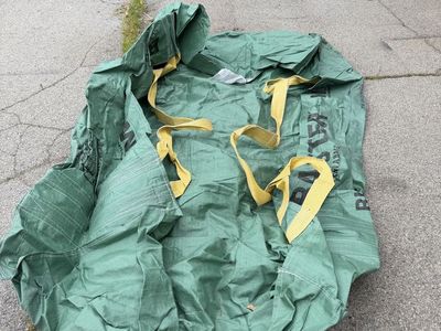 Construction haul bags (5)