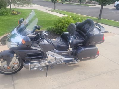 LOW MILES - 2005 Honda Goldwing GL1800 30th Anniversary Edition