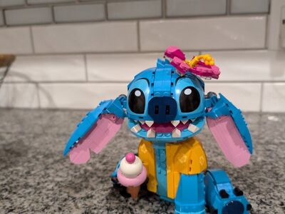 Lego Stitch building kit