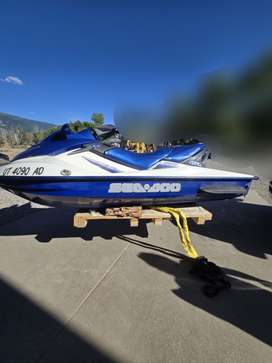 2002 Sea-Doo GTX DI Personal Watercraft - Blue & White 2-Stroke Jet Ski