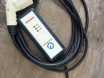 Nissan Leaf OEM Portable EV Charger — J1772 — Zero Emission