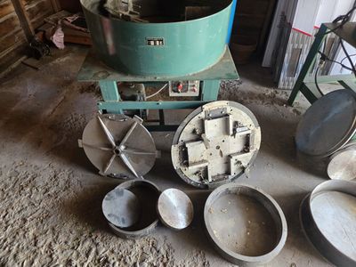 Complete Spin Casting / Rubber Mold Making Setup — Contenti Machines, Vulcanizer Press, Mold Plates, Accessories
