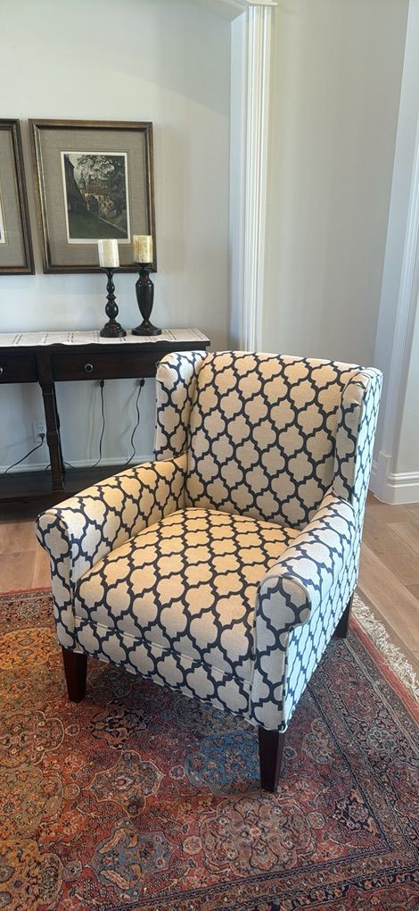 NICE Bassett furniture wingback accent chair