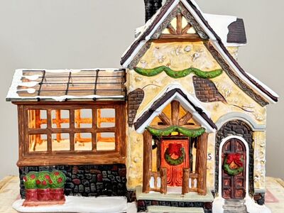 Santa's WorkBench 15 Gardeners Lane House