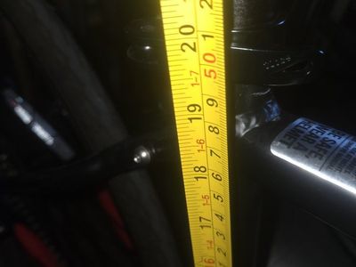 Schwinn Hybrid Bike, Black/Red, Shimano Drivetrain, Disc Brakes,tire size 28