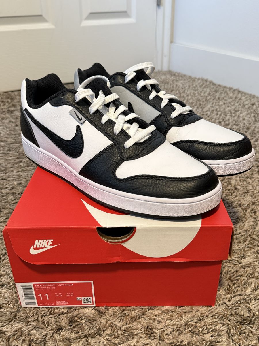 Men’s Size 11 Nike Ebernon Low Premiums * WORN ONLY 3 TIMES