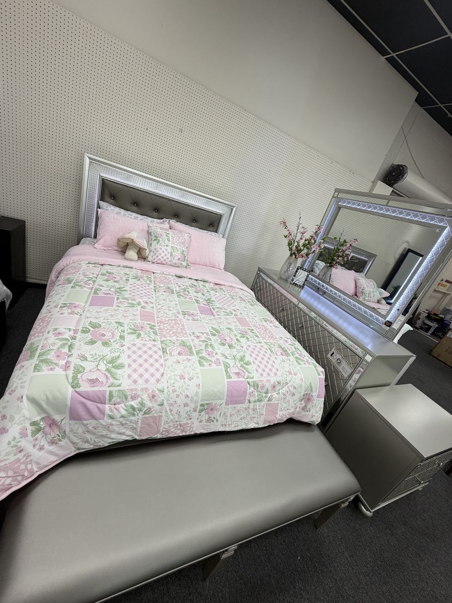 Set bed queen and mattress