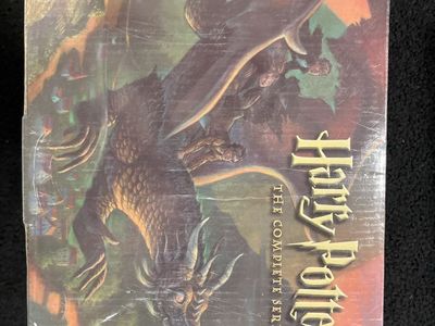 Harry Potter The Complete Series 7 Book Box Set J.K. Rowling Scholastic Books
