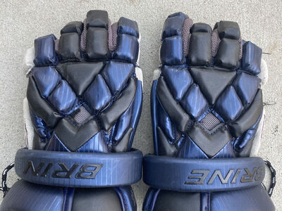 Lacrosse Gloves: Brine Vengeance in size 10" Small