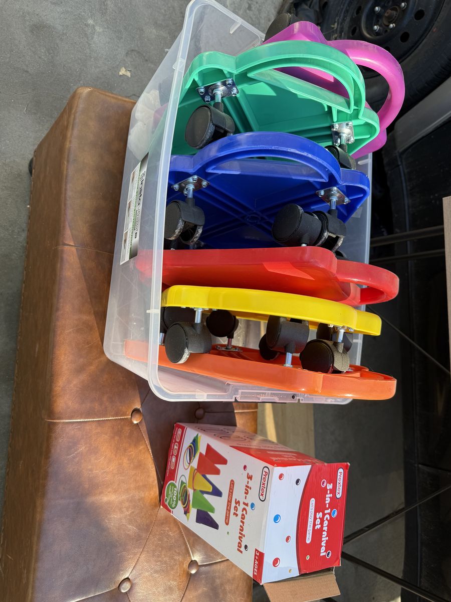 6 scooters pack and 3 in 1 Carnival set