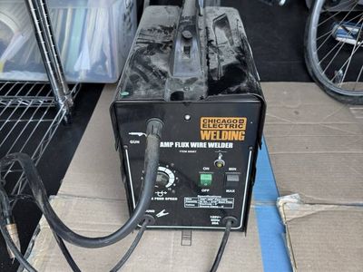 Chicago Electric 90 Amp Flux Wire Welder