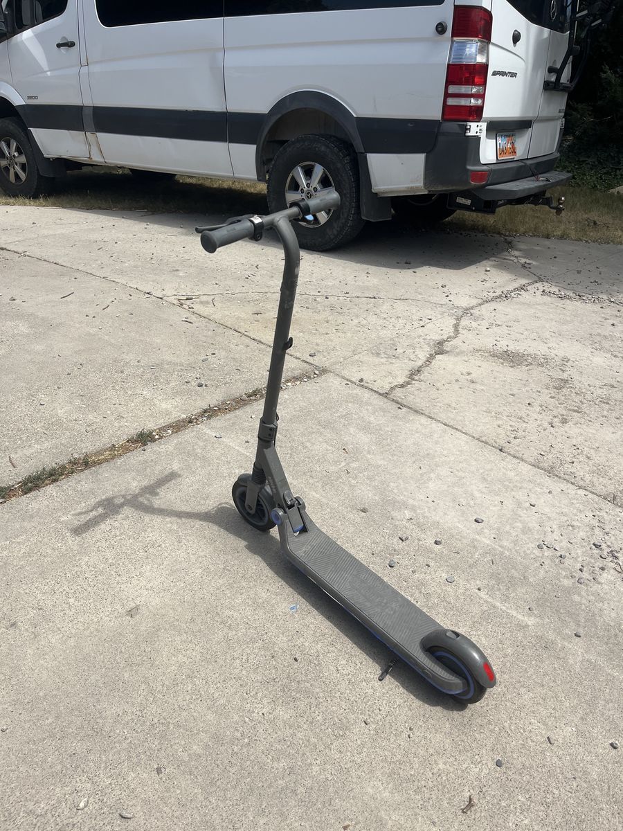 Segway Ninebot Kickscooter E22 Electric Scooter, Dark Grey, Foldable