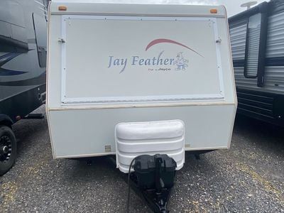 2007 Jayco Jay feather ultra light hybrid 25 ft