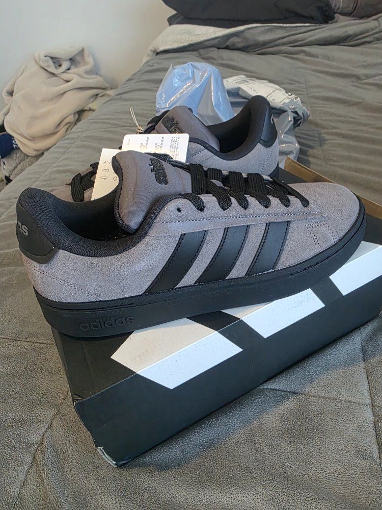 Adidas Grand Court Alpha 00s Men's Gray/Black Athletic Shoes Size 10.5 US JP7632