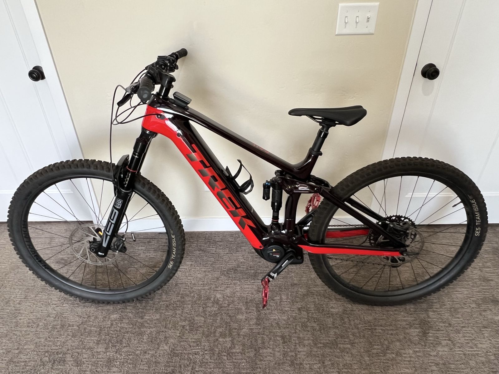 2023 Trek Rail 9.8 GX AXS US L Carbon