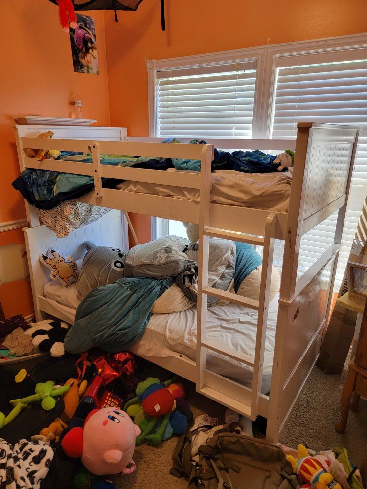 Kids Bunk Bed White Good Shape