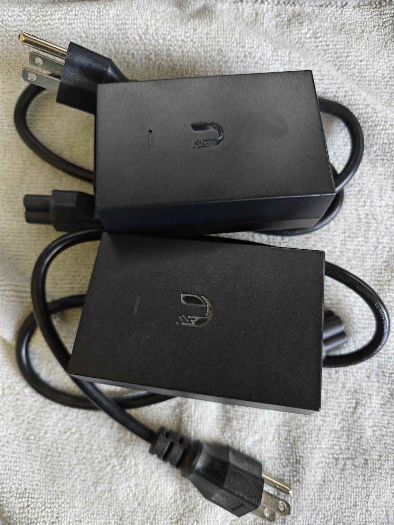 2 Ubiquiti 48V PoE Adapter POE-48-24W-G