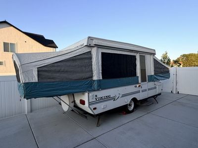 1998 Viking tent trailer