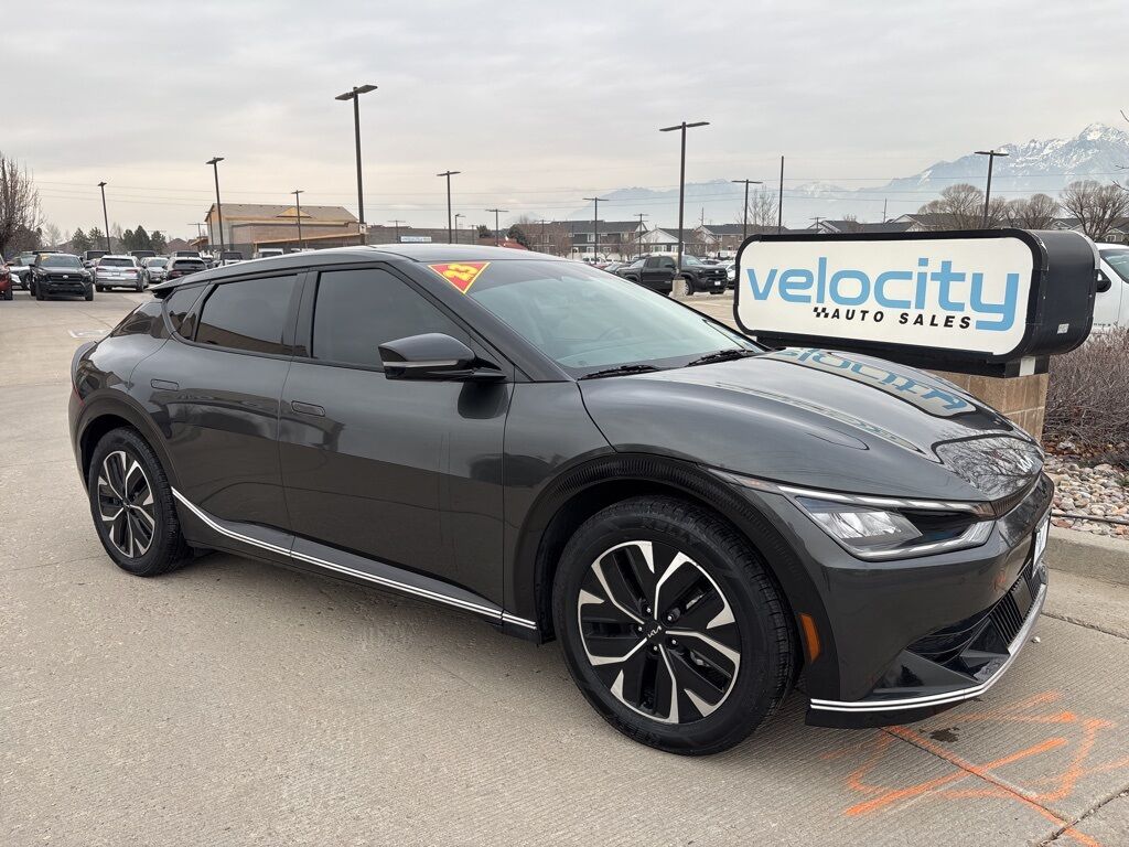 2023 KIA EV6 Wind