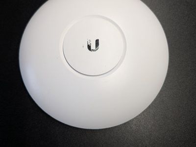 Ubiquiti UniFi AP AC Pro | Dual-Band Access Point