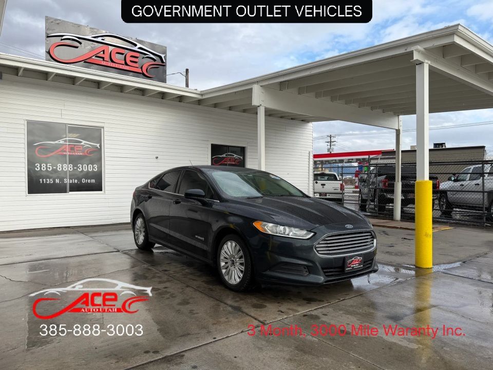 2014 Ford Fusion Hybrid S