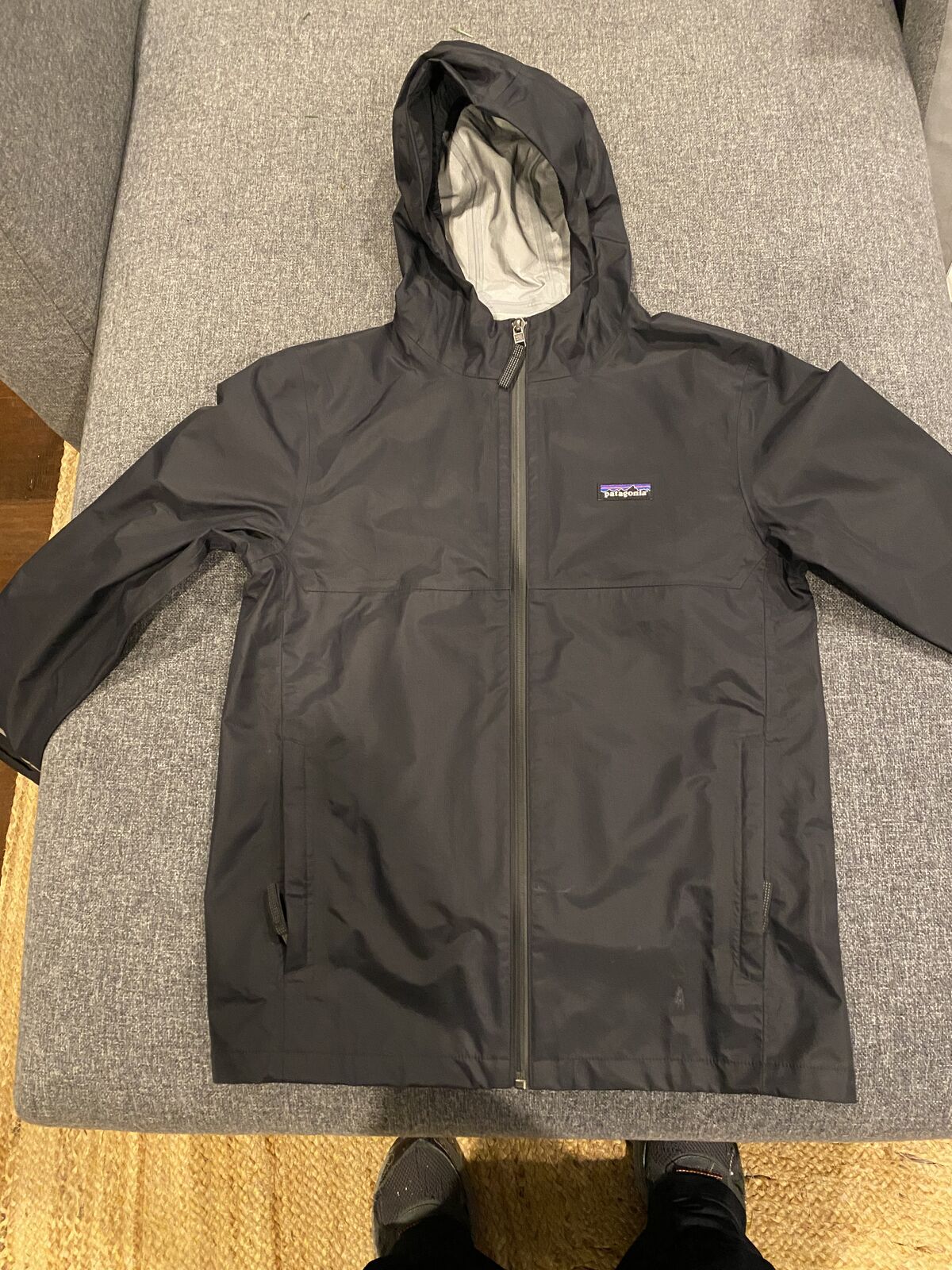 Patagonia Kids Size 12/L Black Rain Jacket