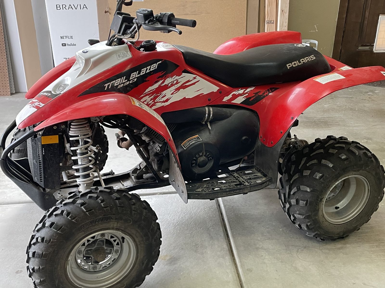 Polaris Trail Blazer 330