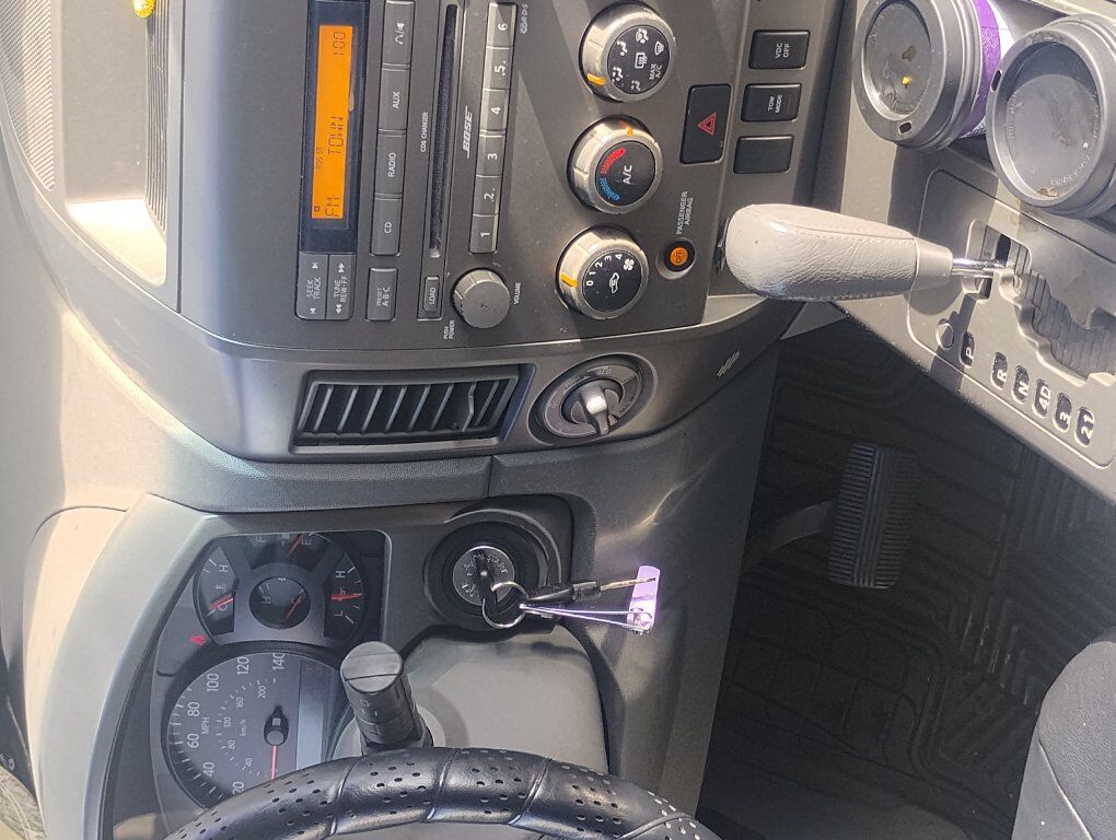 2004 NISSAN ARMADA LE