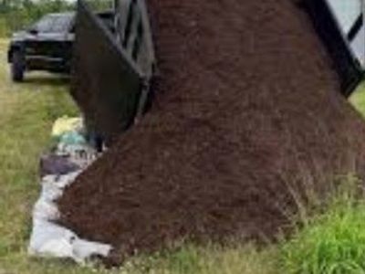 PREMIUM TOPSOIL, GARDEN BOX SOIL, COMPOST