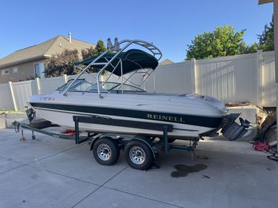 2000 Reinell 230 Open Bow 5.7V8 Volvo Penta Power Boat
