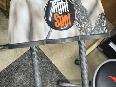 Tite Spot Carbon 5 Arrow Quiver, Left Handed