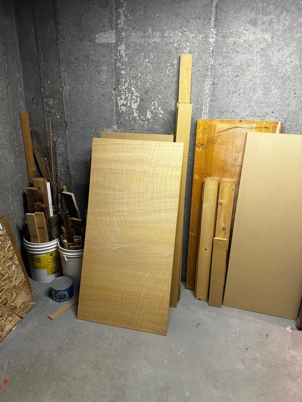 Lumber, Reclaimed Wood, and Scraps