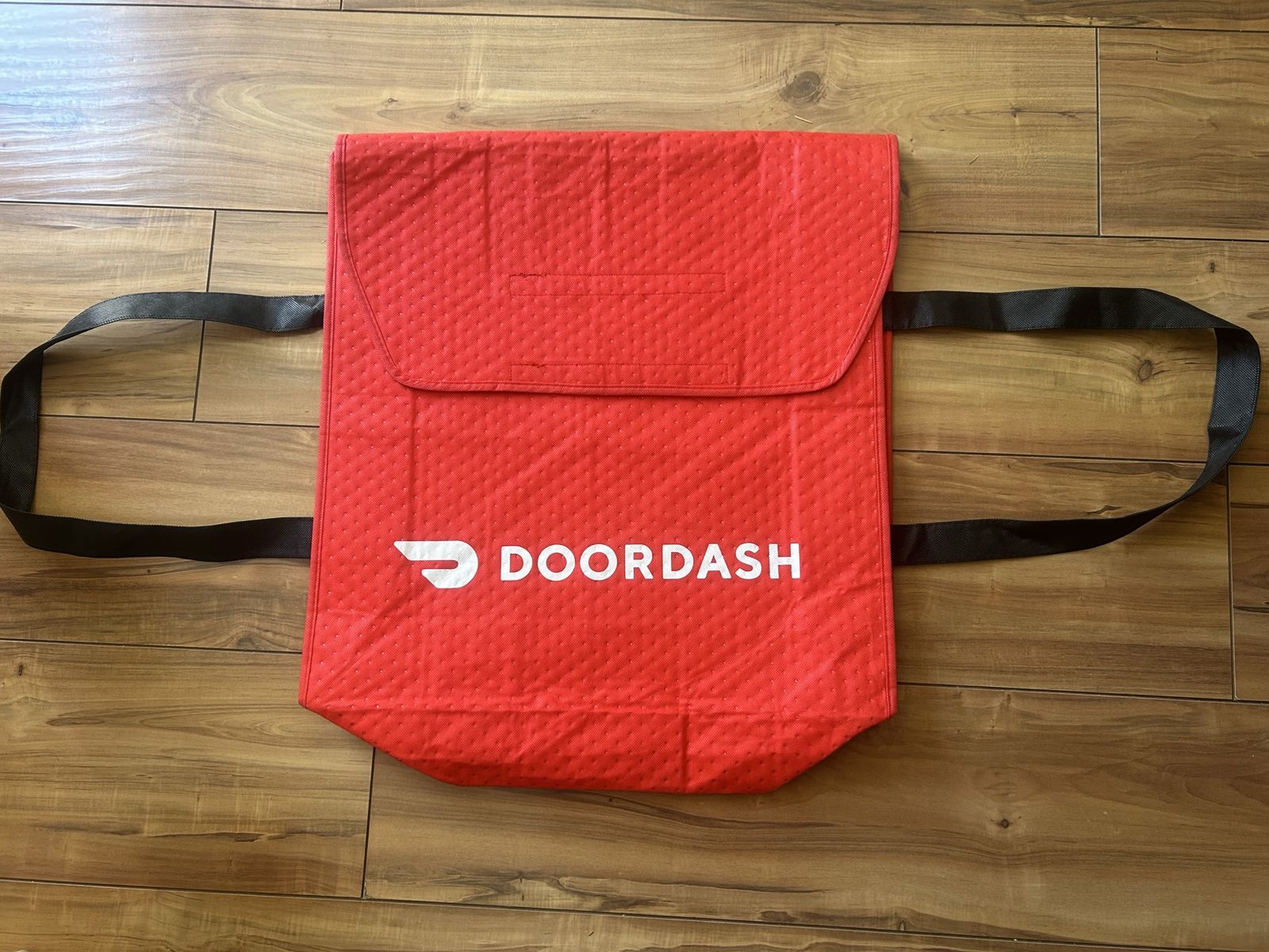DOORDASH pizza bag
