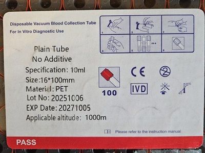 Blood draw tubes (red top)