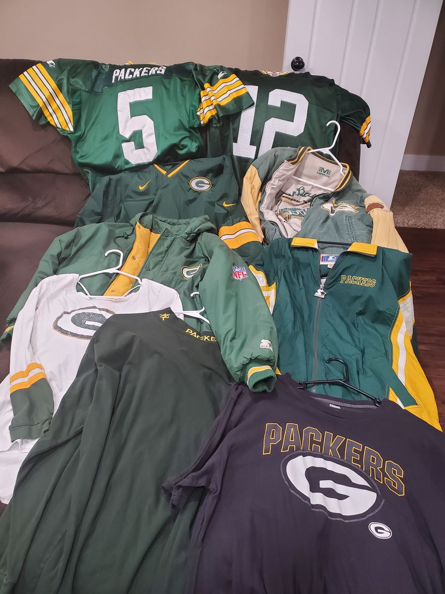 Vintage Green Bay Packers Jackets, Jerseys and T-Shirts