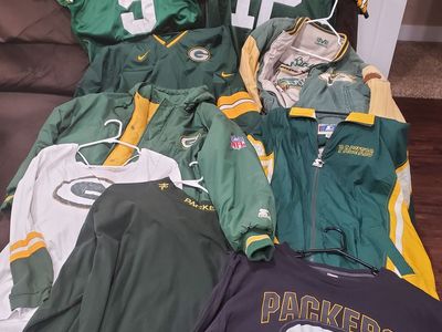 Vintage Green Bay Packers Jackets, Jerseys and T-Shirts