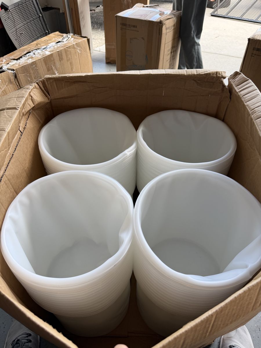 5 Gallon Bucket Molded Poly Drum Liners – Smooth – 100 Count