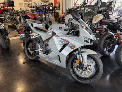 2026 Honda CBR600RR ABS Deep Pearl Gray - H00426-C