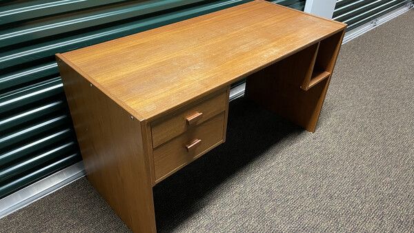 Free Danish Desk