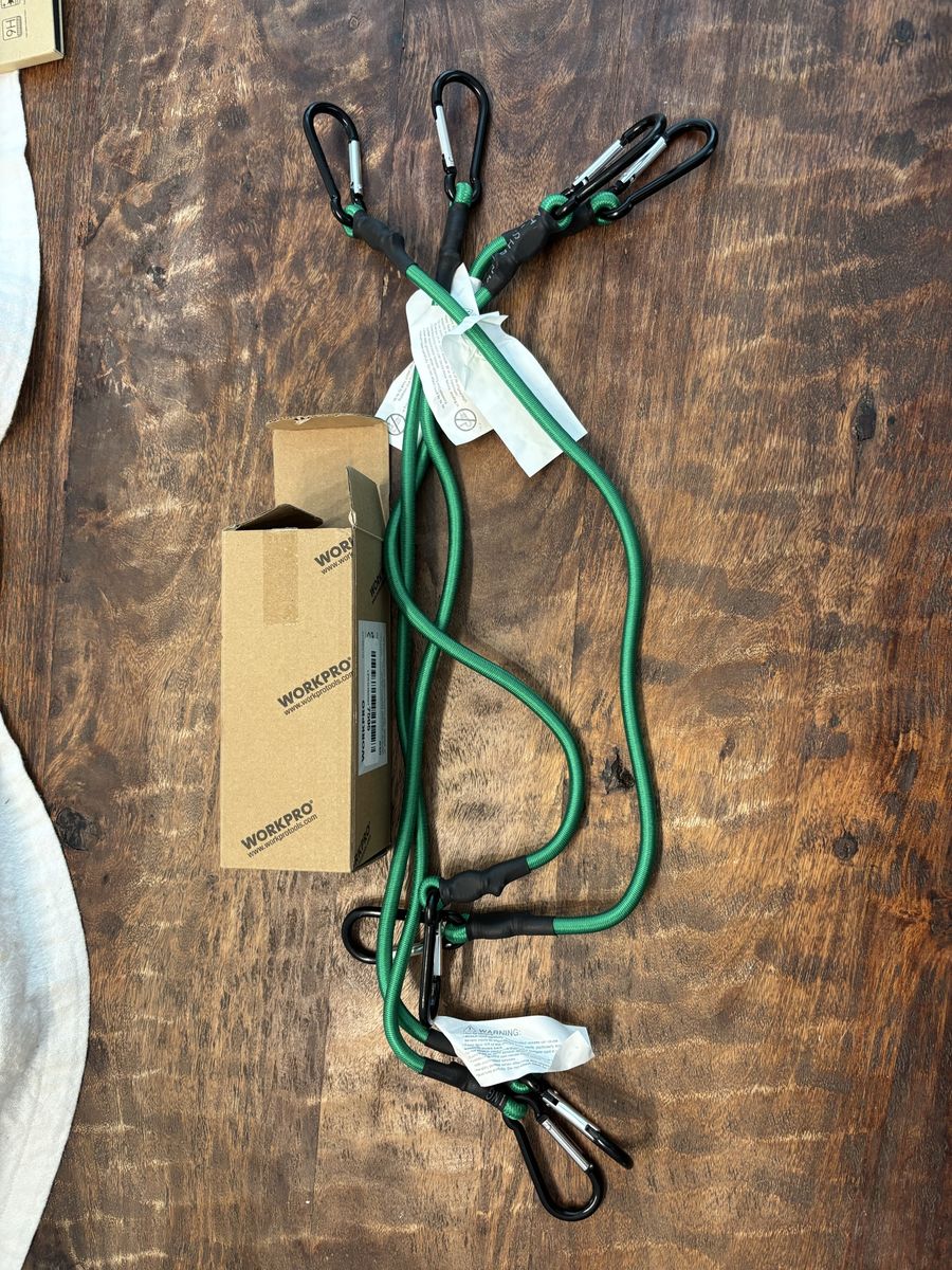 4 Bungee Cords with Carabiner Clips