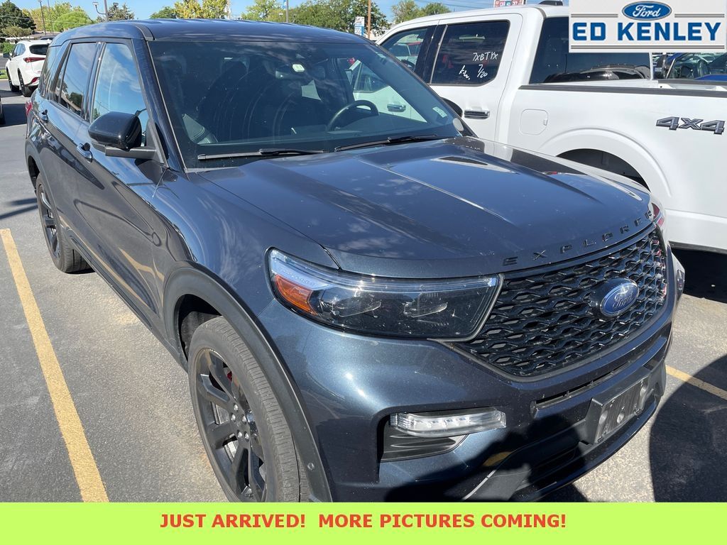 2022 Ford Explorer ST
