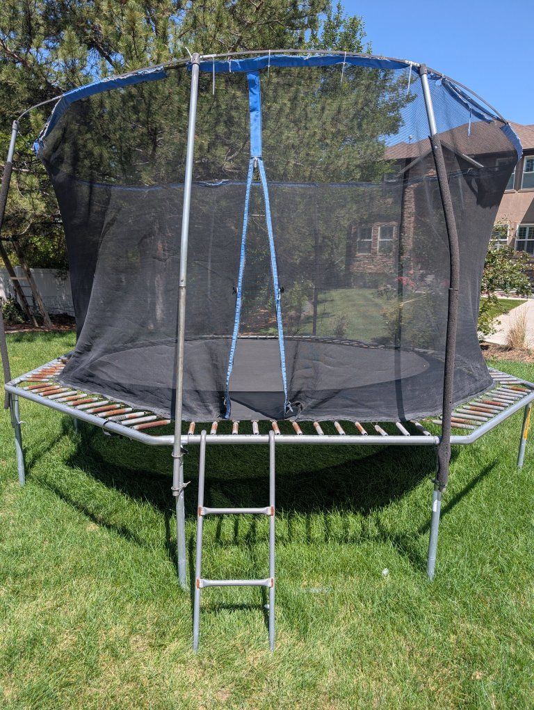 Trampoline