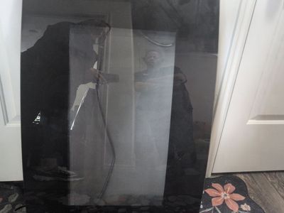 Wall mounted electric fireplace