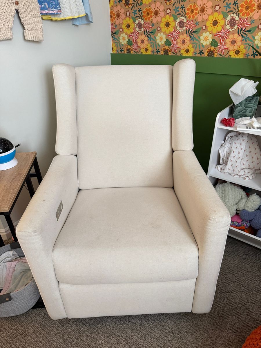 Babyletto Kiwi Glider Electric Recliner