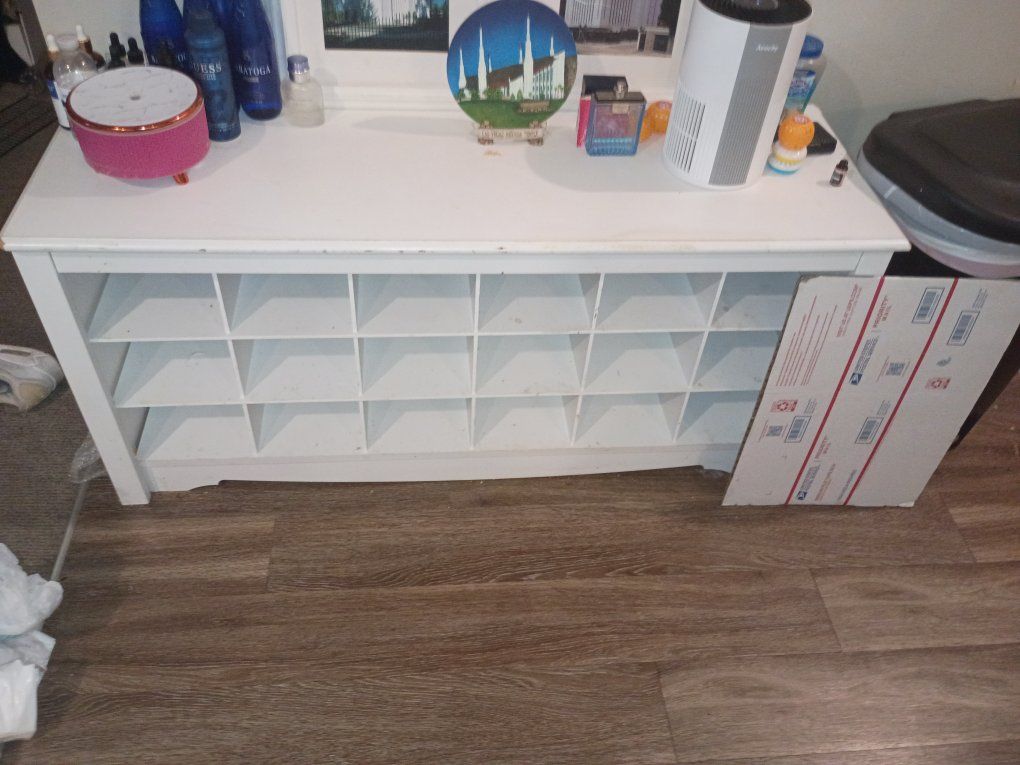 White Wood Cubby Storage Unit / Shoe Organizer - Multi-Purpose Entryway/Living Room Shelf