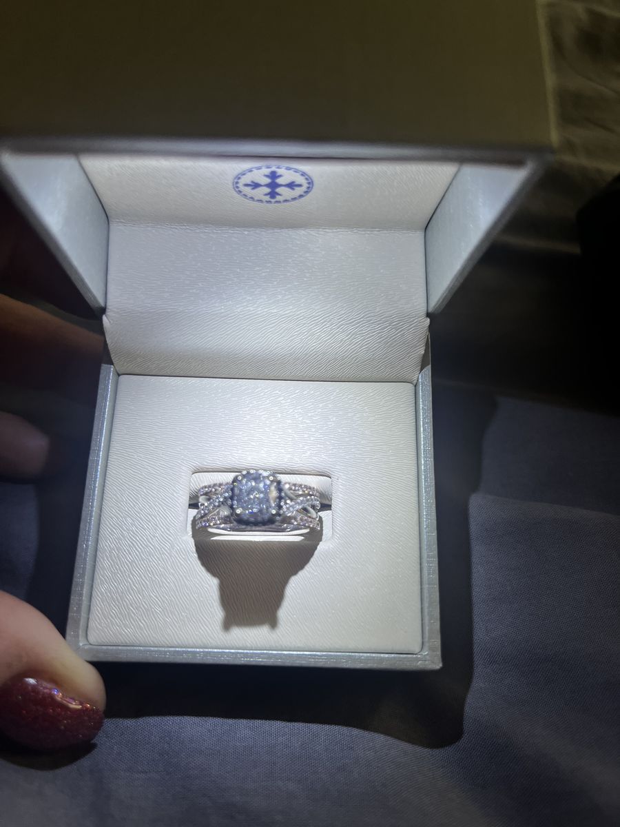 Custom Designed Fana Wedding Ring