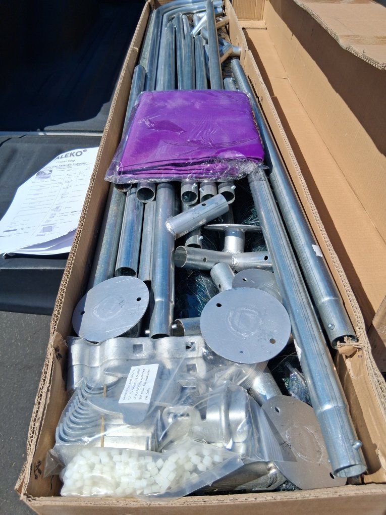Main image 3