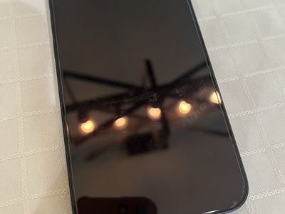iPhone 14 excellent condition with case